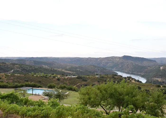 Douro Natura 3* Mogadouro (Braganca)