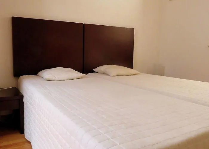 Gasthuis Douro Natura Mogadouro (Braganca)